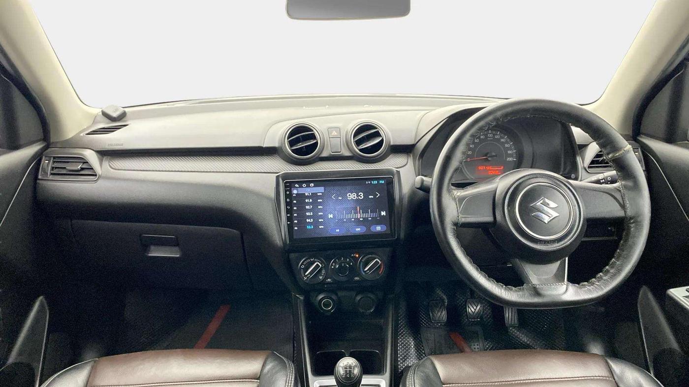 2021 Maruti Swift LXI, Petrol, Manual, 90,496 km, Dashboard