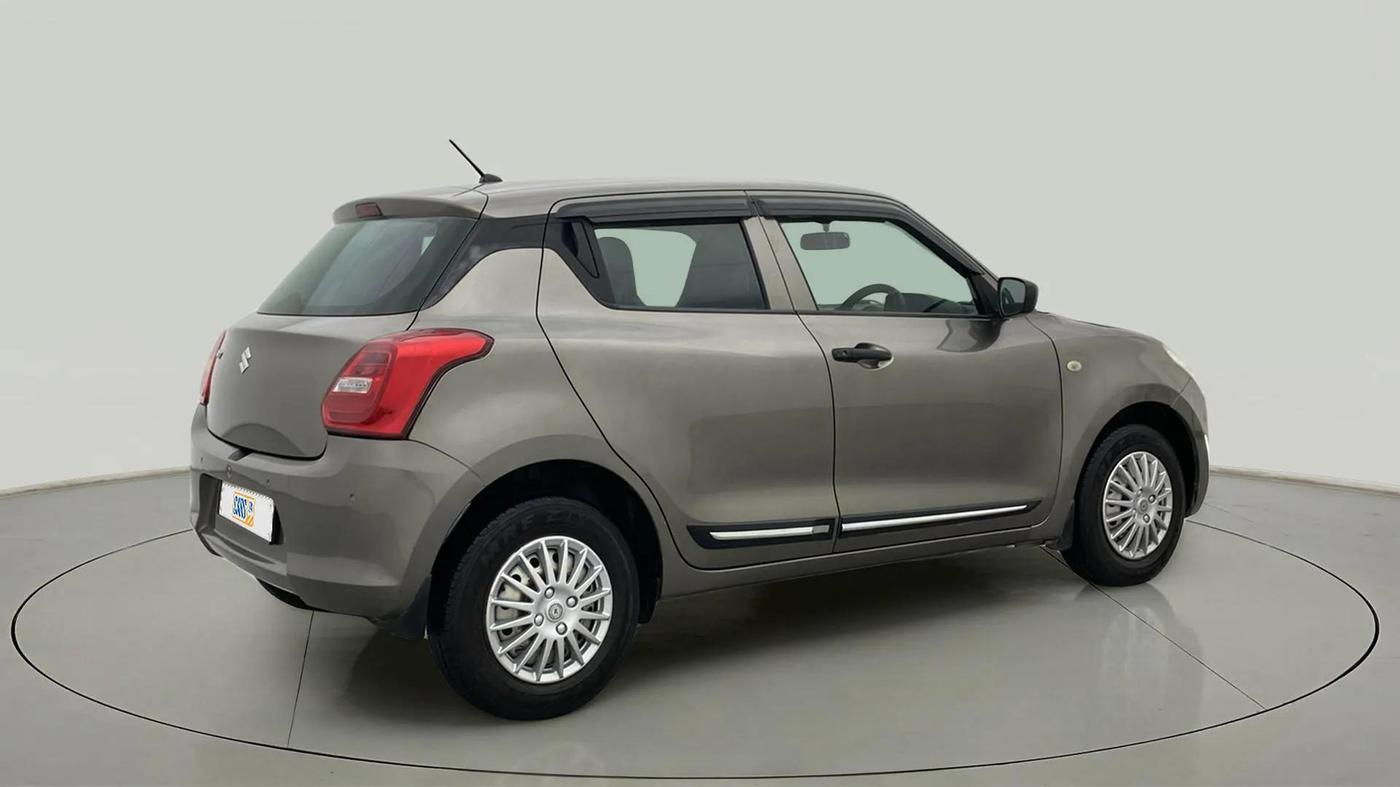 2021 Maruti Swift LXI, Petrol, Manual, 90,496 km, Right Back Diagonal