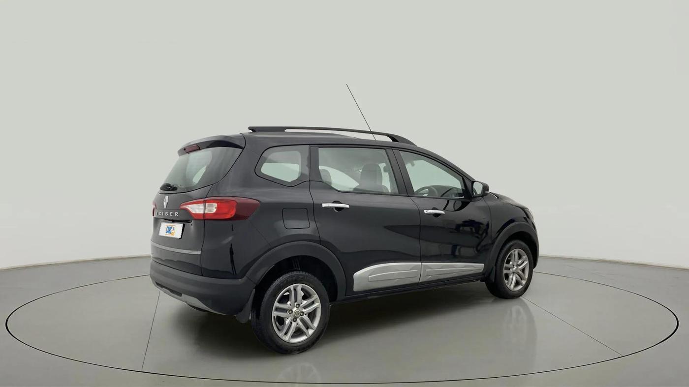 2023 Renault TRIBER RXZ, Petrol, Manual, 17,467 km, Right Back Diagonal
