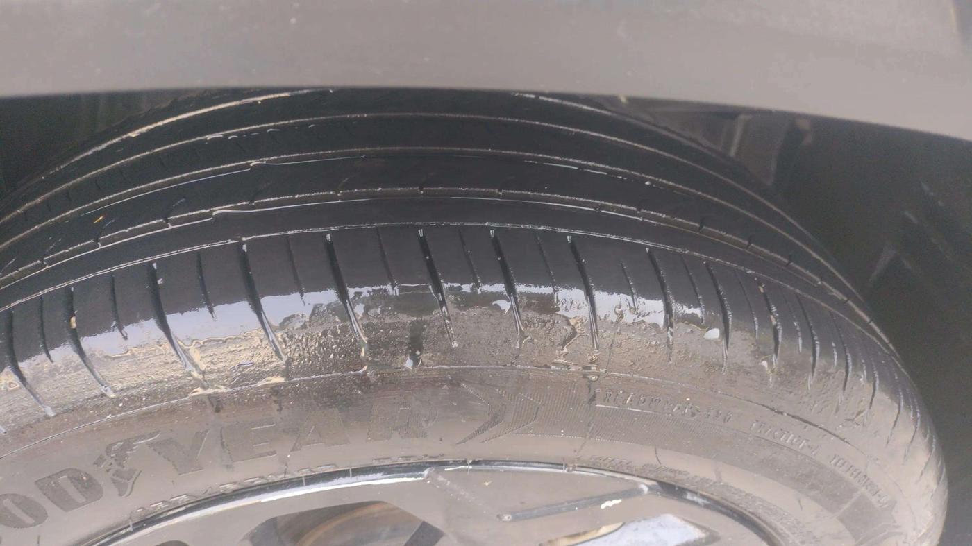 2024 Maruti FRONX DELTA PLUS 1.2MT, Petrol, Manual, 22,783 km, Right Front Tyre Tread