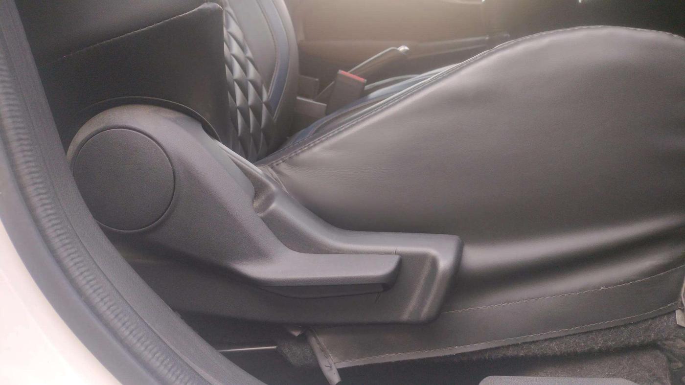 2024 Maruti FRONX DELTA PLUS 1.2MT, Petrol, Manual, 22,783 km, Driver Side Door Panels Control