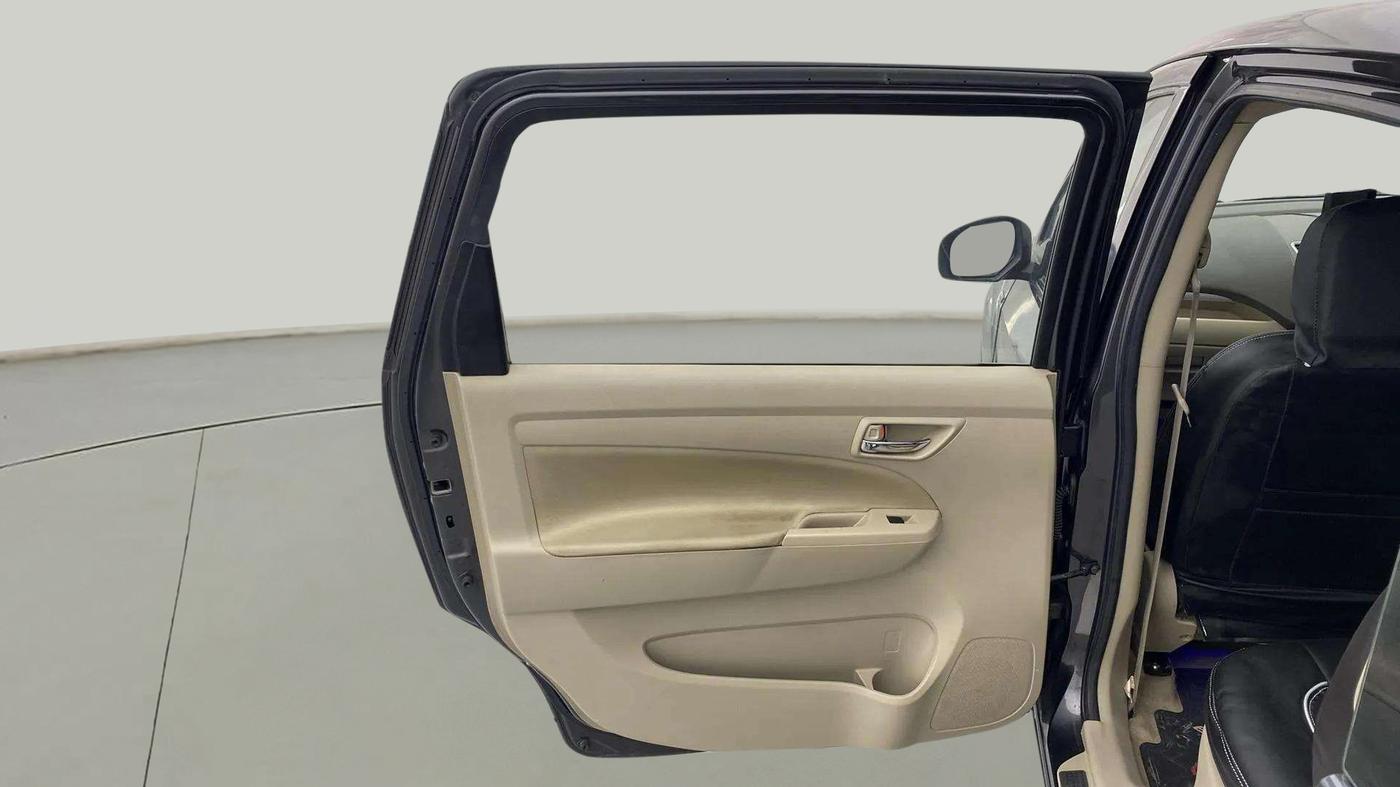 2016 Maruti Ertiga ZXI, Petrol, Manual, 58,426 km, LHS Rear Door