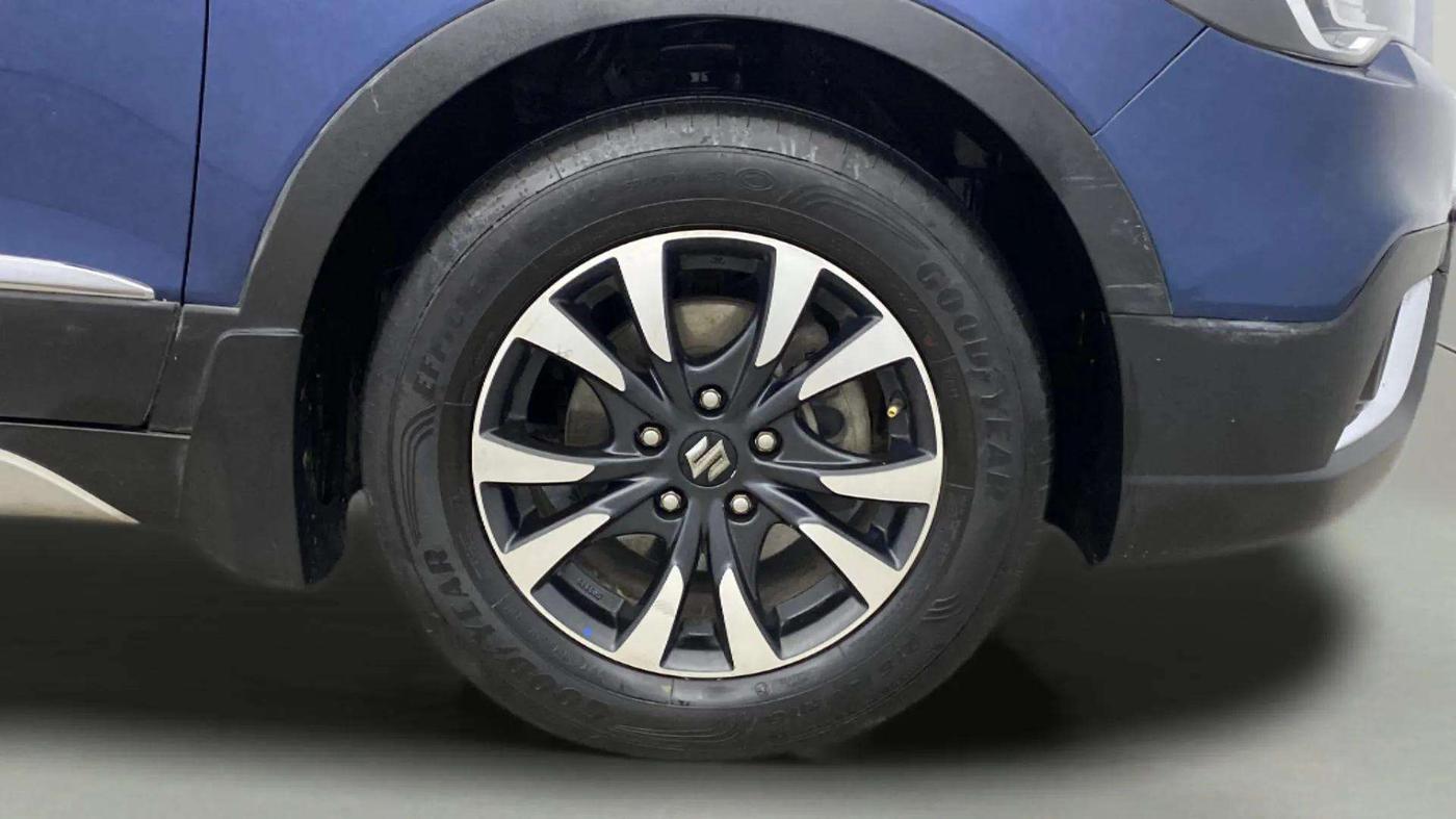 2018 Maruti S Cross ALPHA 1.3, Diesel, Manual, 36,418 km, Right Front Wheel