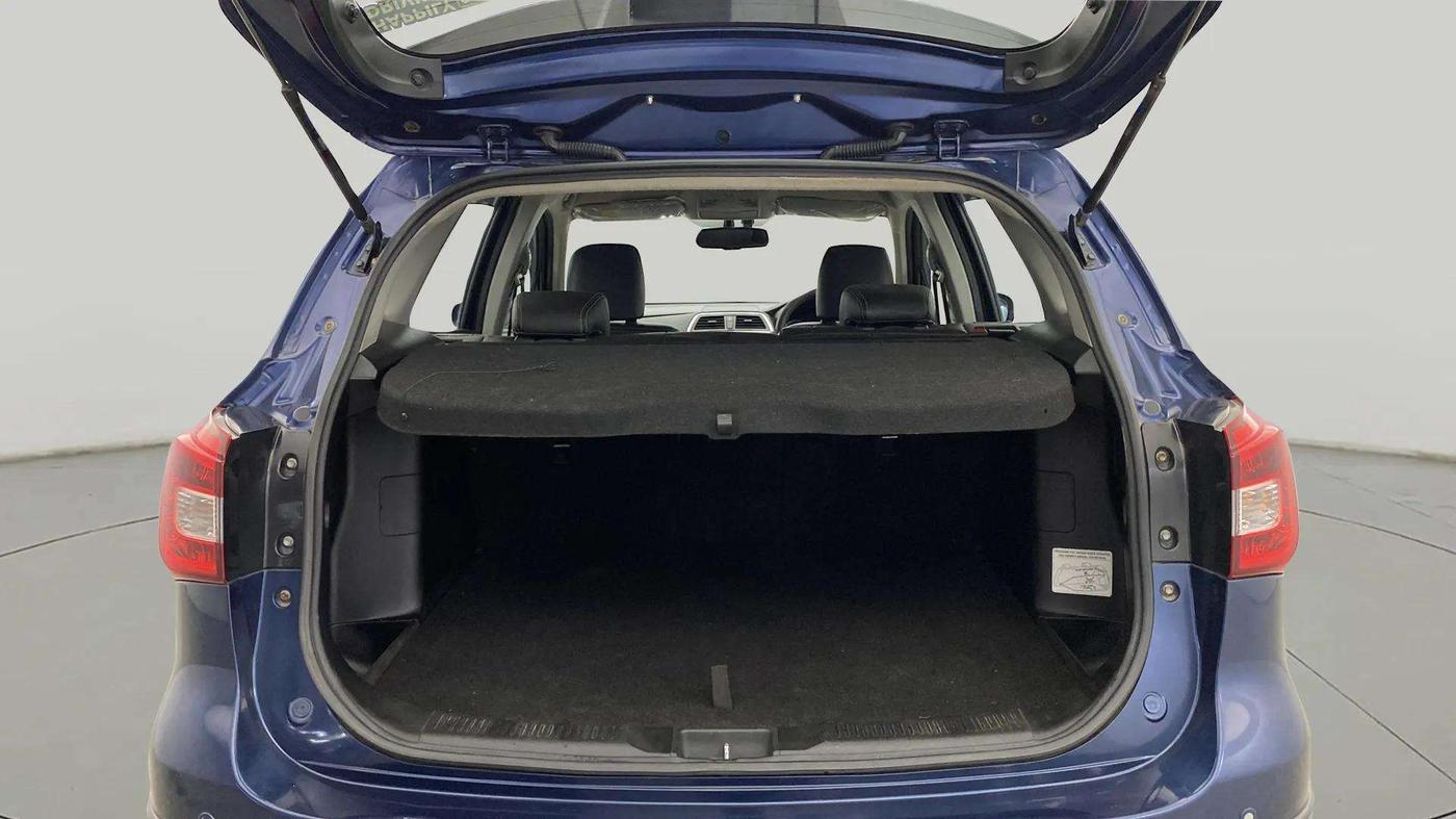 2018 Maruti S Cross ALPHA 1.3, Diesel, Manual, 36,418 km, Boot Inside