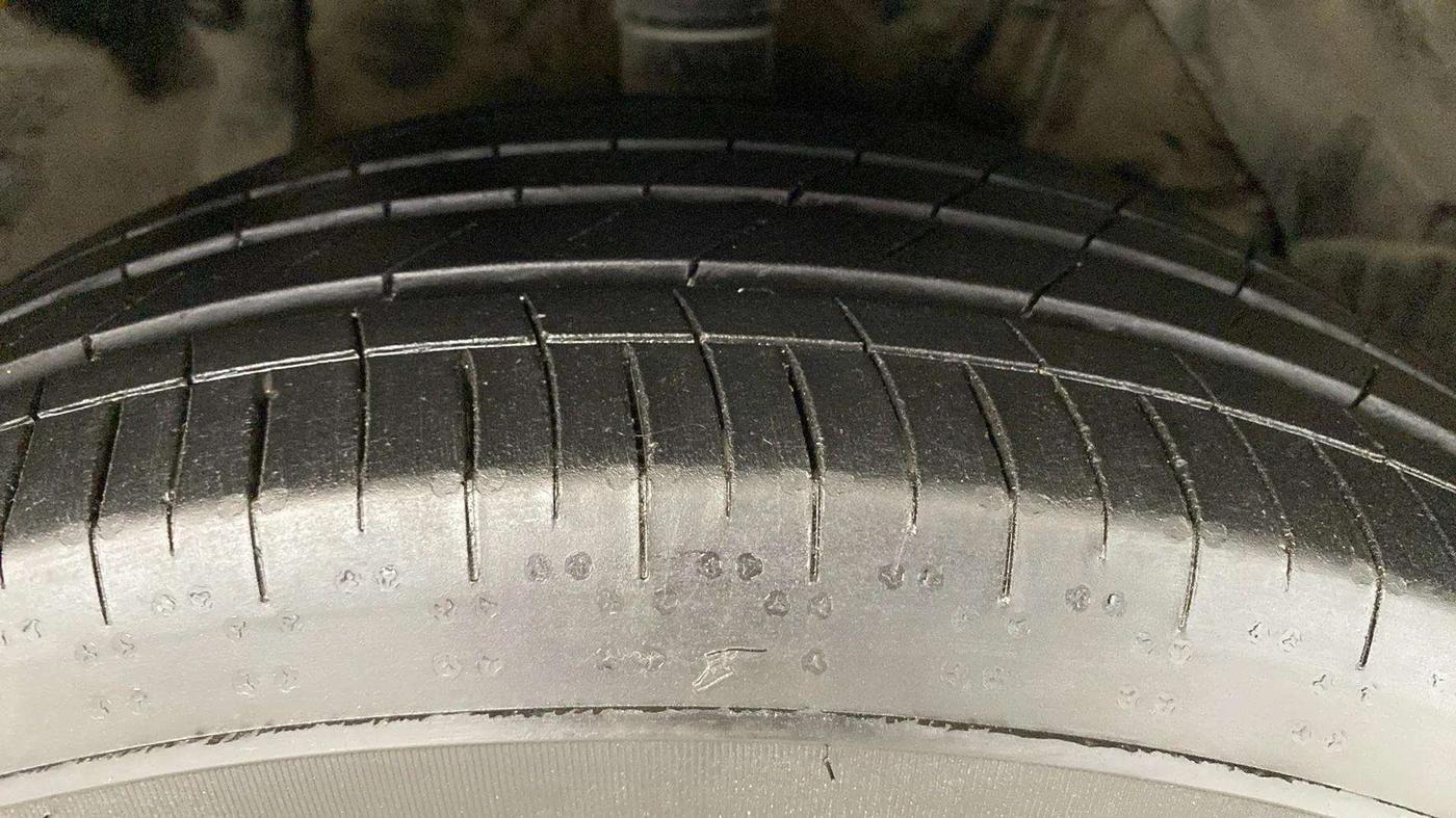 2018 Maruti S Cross ALPHA 1.3, Diesel, Manual, 36,418 km, Right Front Tyre Tread