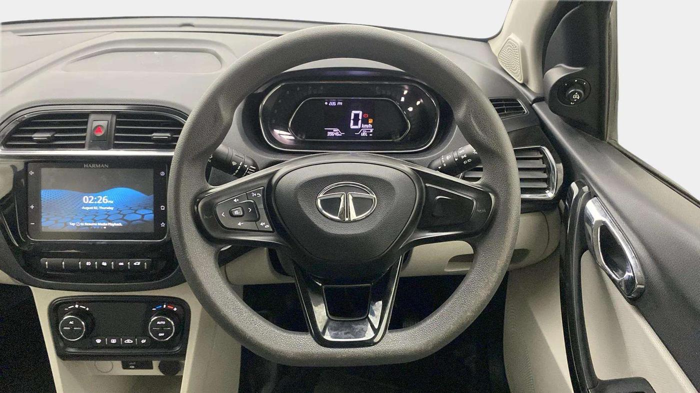 2022 Tata TIGOR XZ PLUS CNG, CNG, Manual, 39,683 km, Steering Wheel Close Up