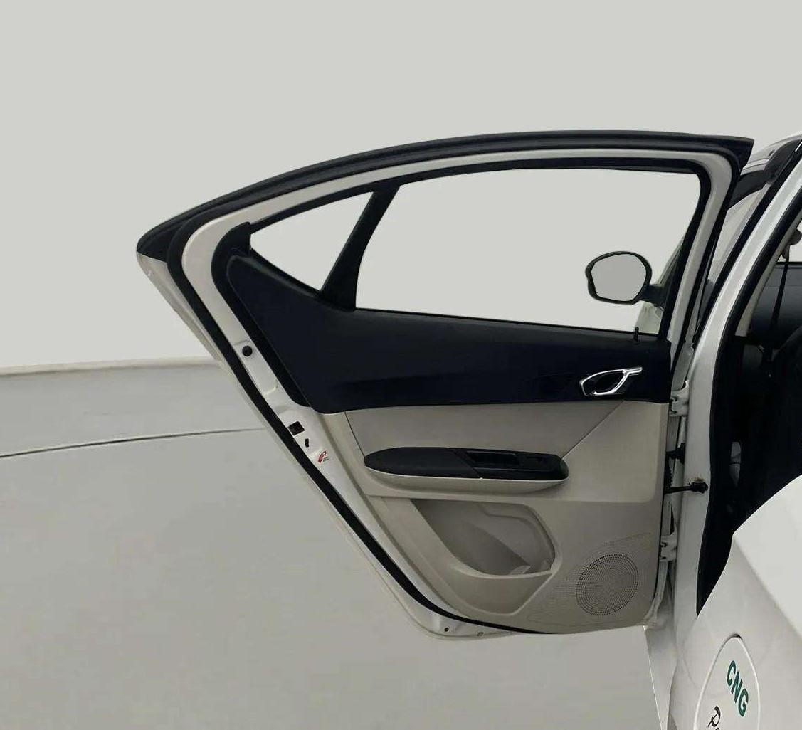 2022 Tata TIGOR XZ PLUS CNG, CNG, Manual, 39,683 km, LHS Rear Door