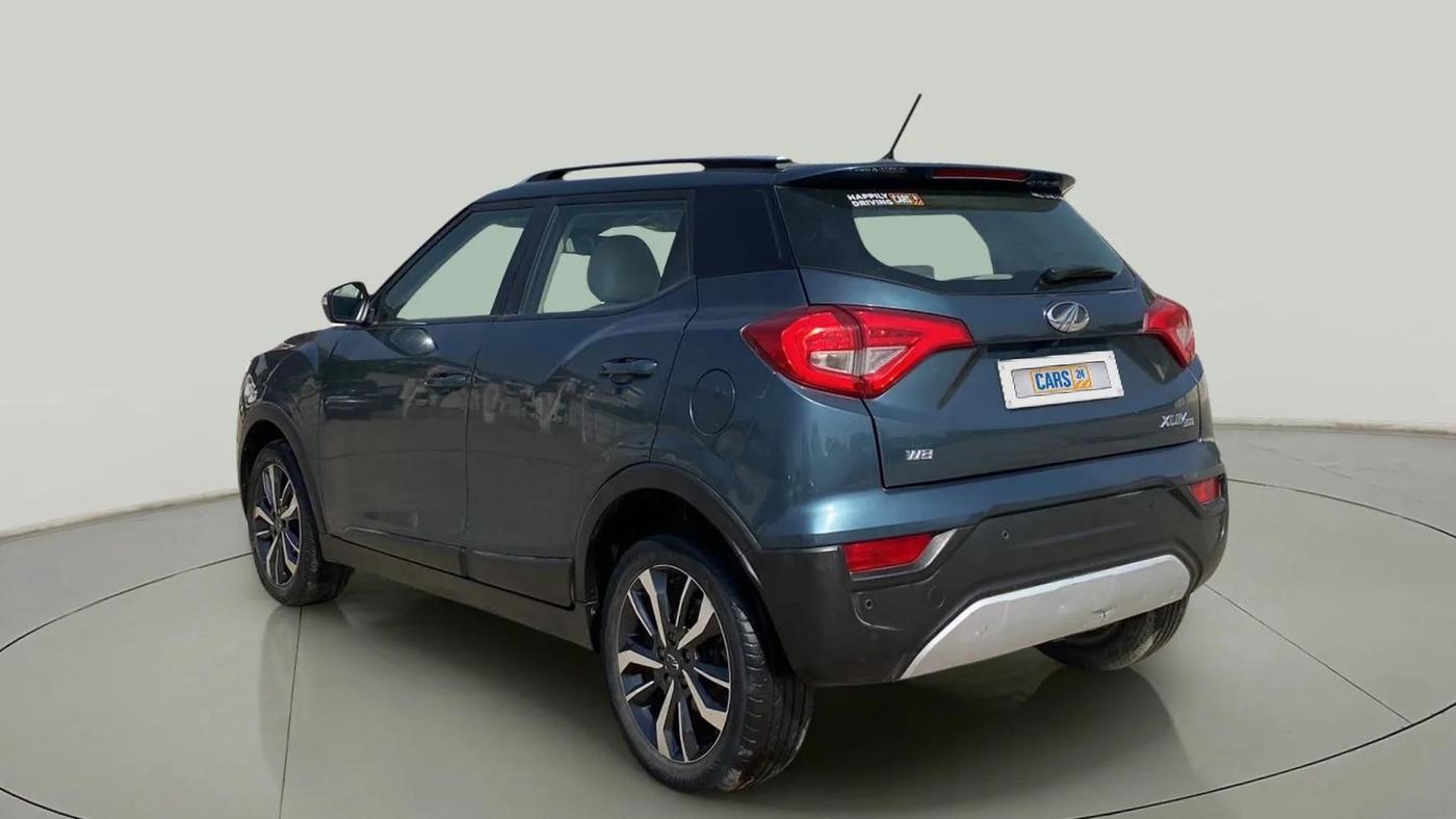 2019 Mahindra XUV300 W8 (O) 1.2 PETROL, Petrol, Manual, 55,545 km, Left Back Diagonal