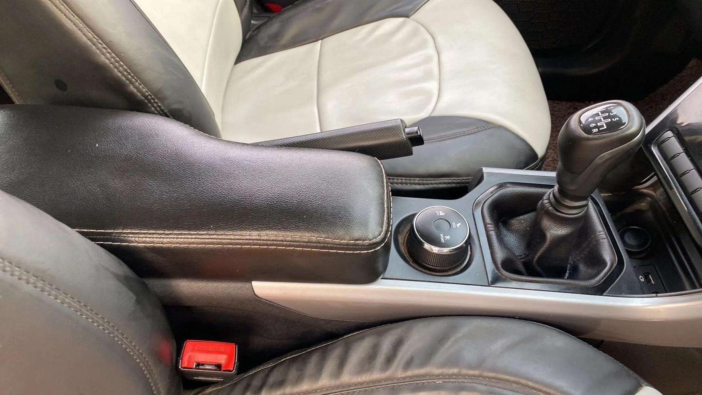 2023 Tata NEXON XM SUNROOF PETROL, Petrol, Manual, 30,367 km, Gear Lever