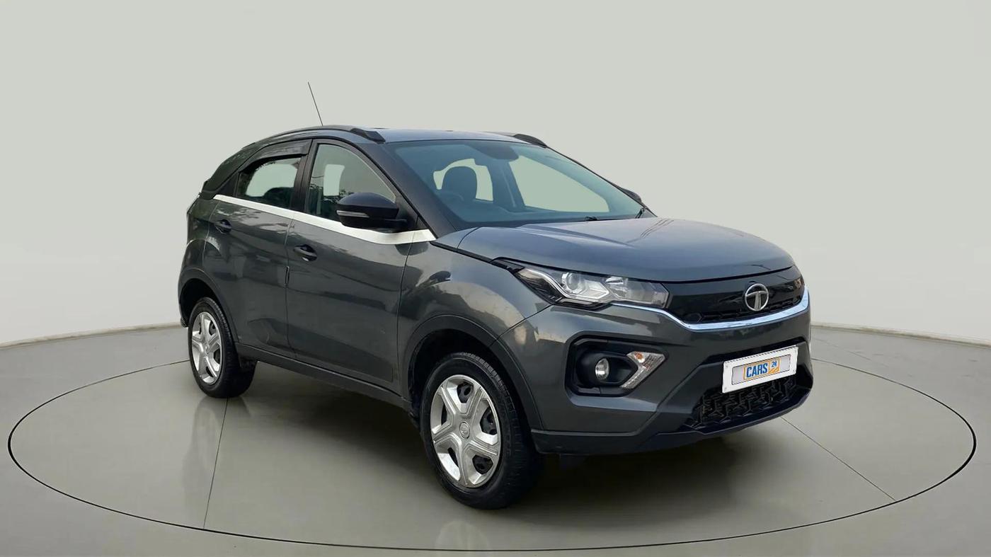 2023 Tata NEXON XM SUNROOF PETROL, Petrol, Manual, 30,367 km, SRP