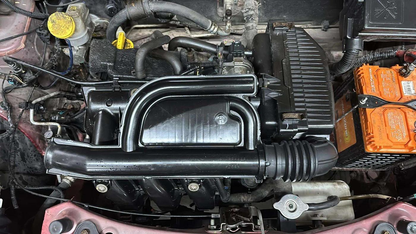 2016 Renault Kwid RXT 0.8, Petrol, Manual, 41,240 km, Engine View