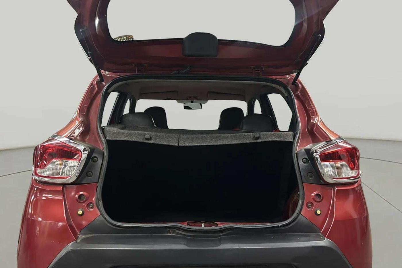 2016 Renault Kwid RXT 0.8, Petrol, Manual, 41,240 km, Boot Inside