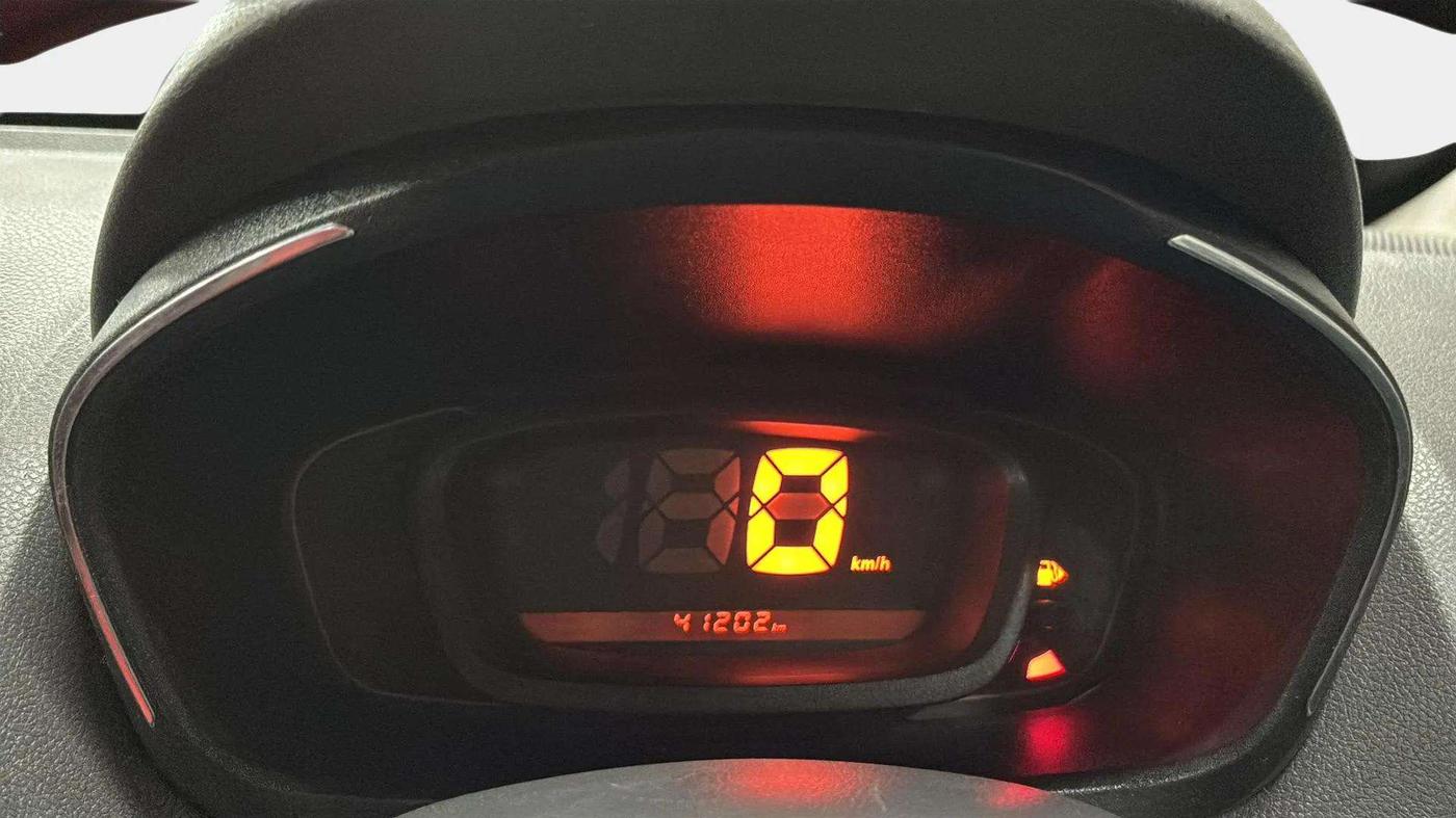 2016 Renault Kwid RXT 0.8, Petrol, Manual, 41,240 km, Odometer Image