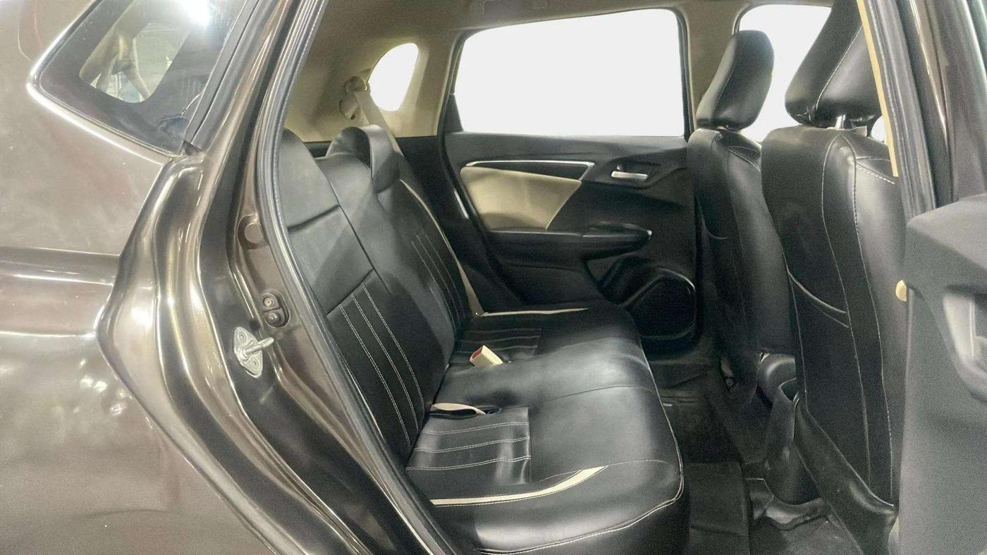 2018 Honda Jazz 1.2L I-VTEC V, Petrol, Manual, 64,299 km, Right Side Rear Door Cabin