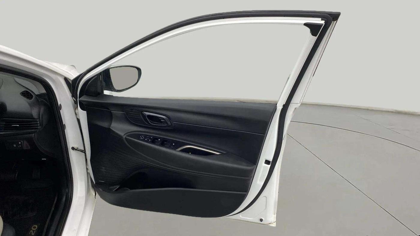 2021 Hyundai NEW I20 ASTA 1.2 AT, Petrol, Automatic, 27,393 km, RHS Front Door