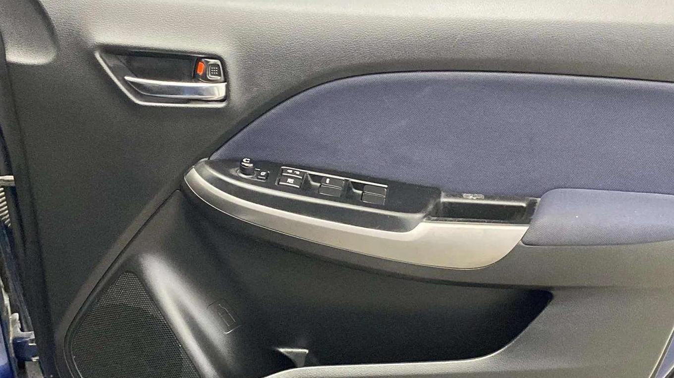 2020 Maruti Baleno ZETA CVT PETROL 1.2, Petrol, Automatic, 22,232 km, Driver Side Door Panels Control