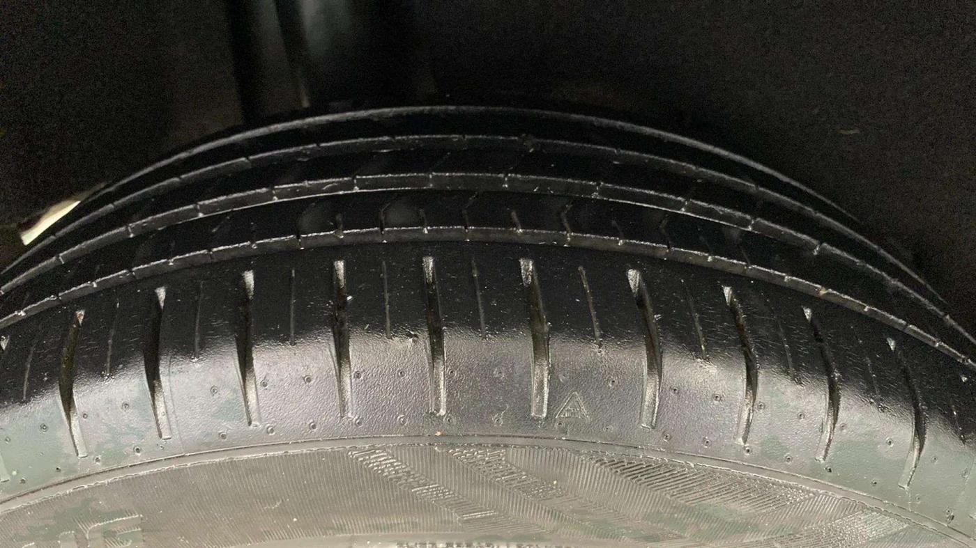 2020 Maruti Baleno ZETA CVT PETROL 1.2, Petrol, Automatic, 22,232 km, Right Rear Tyre Tread