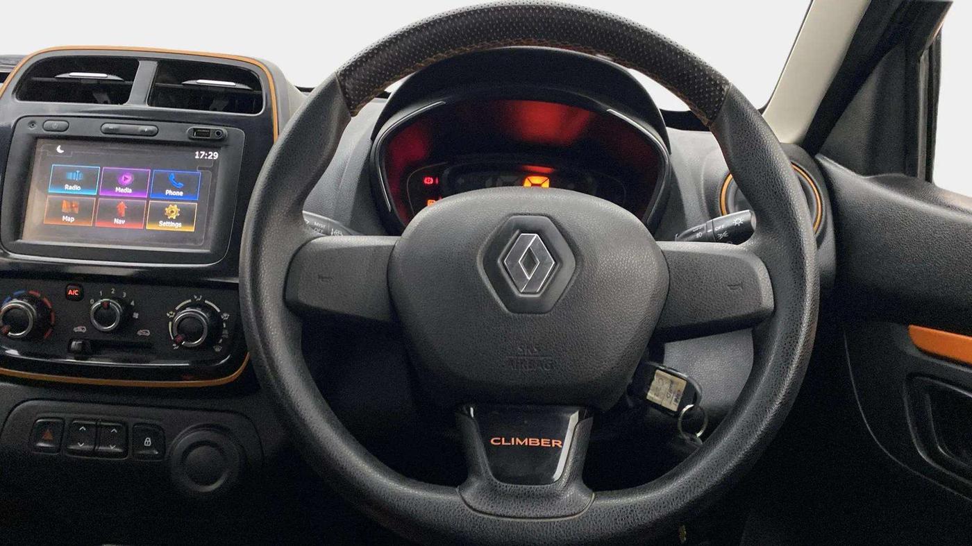 2017 Renault Kwid CLIMBER 1.0, Petrol, Manual, 18,572 km, Steering Wheel Close Up