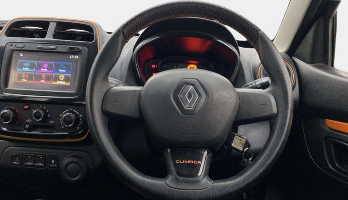 2017 Renault Kwid CLIMBER 1.0, Petrol, Manual, 18,572 km, Steering Wheel Close Up