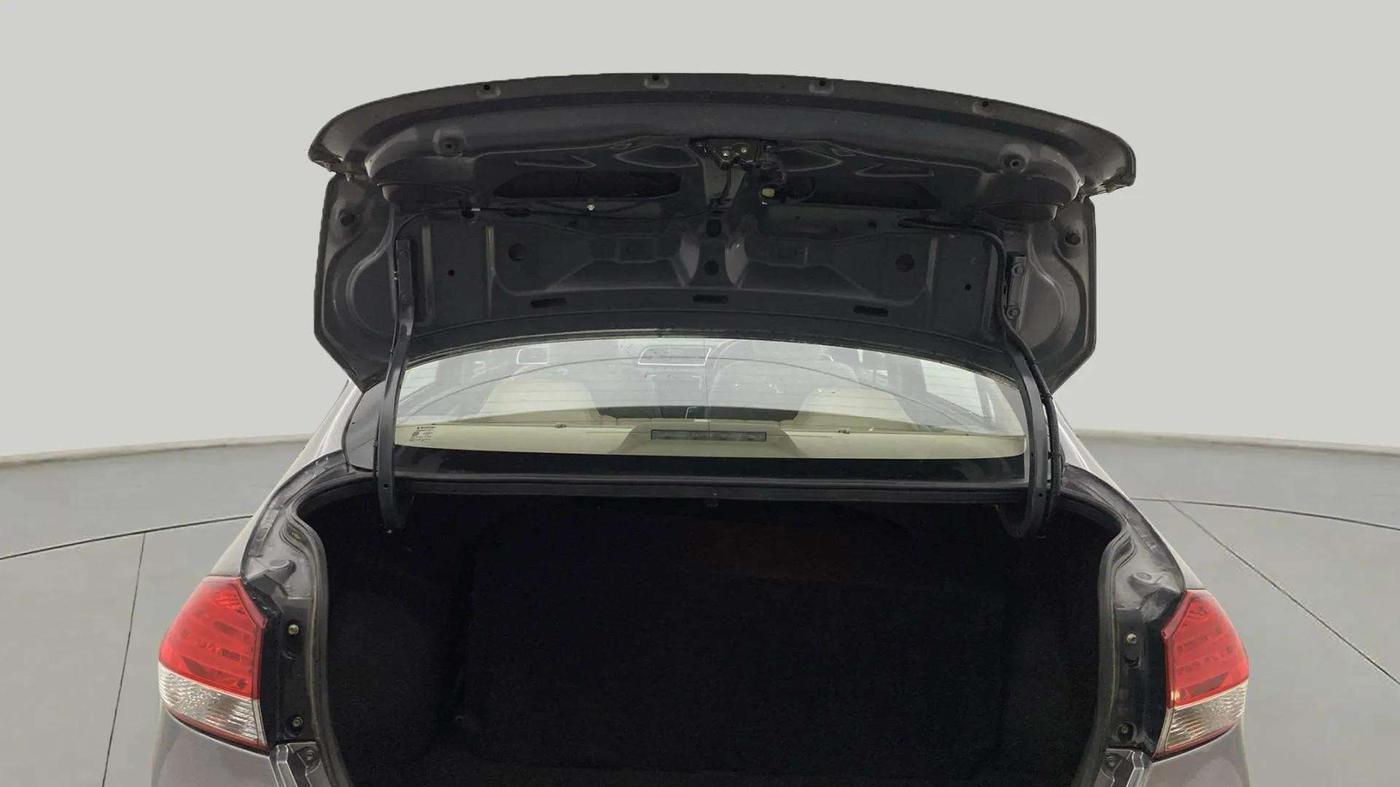 2018 Maruti Ciaz ZETA 1.4  MT PETROL, CNG, Manual, 50,672 km, Boot Door Open