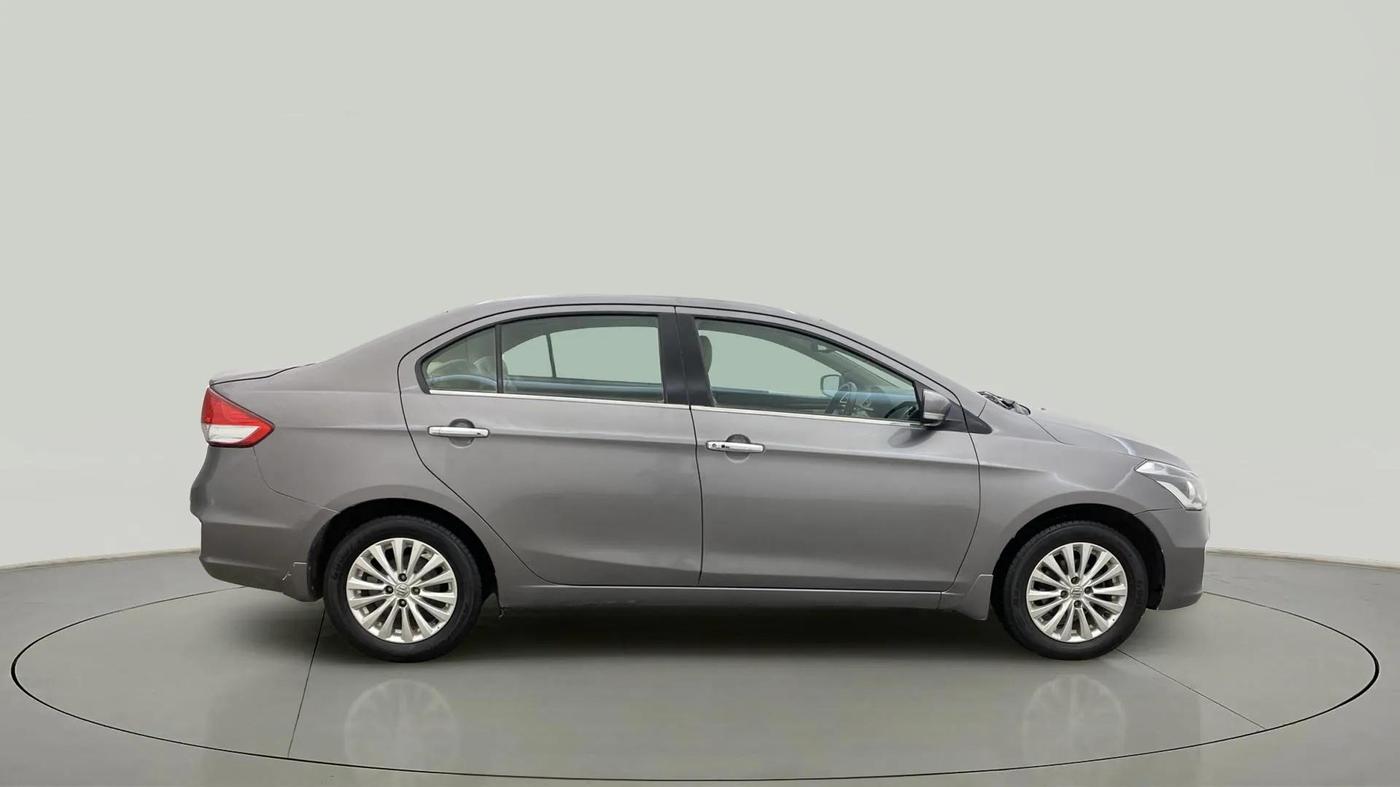2018 Maruti Ciaz ZETA 1.4  MT PETROL, CNG, Manual, 50,672 km, Right Side View