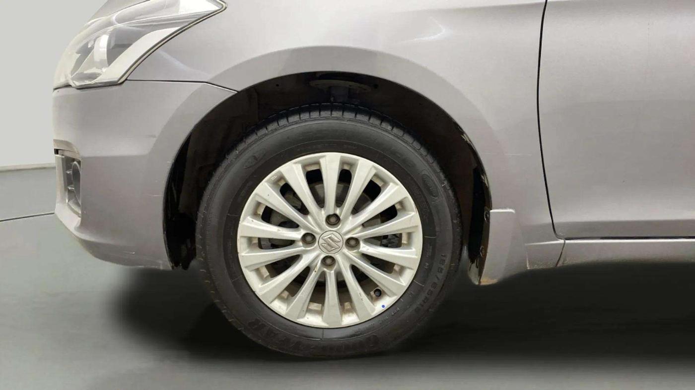 2018 Maruti Ciaz ZETA 1.4  MT PETROL, CNG, Manual, 50,672 km, Left Front Wheel