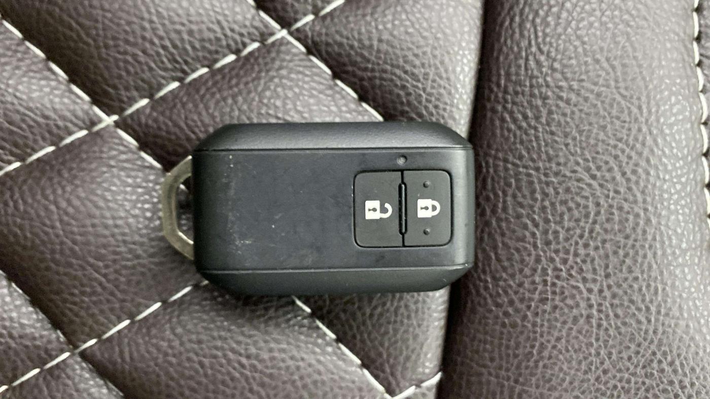 2024 Maruti Baleno ZETA PETROL 1.2, Petrol, Manual, 21,776 km, Key Close Up