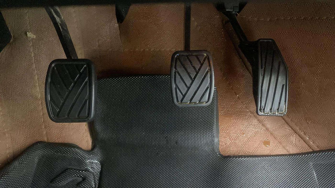 2024 Maruti Baleno ZETA PETROL 1.2, Petrol, Manual, 21,776 km, Pedals