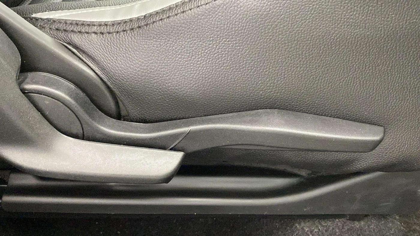 2019 Maruti Baleno ALPHA CVT PETROL 1.2, Petrol, Automatic, 26,001 km, Driver Side Adjustment Panel
