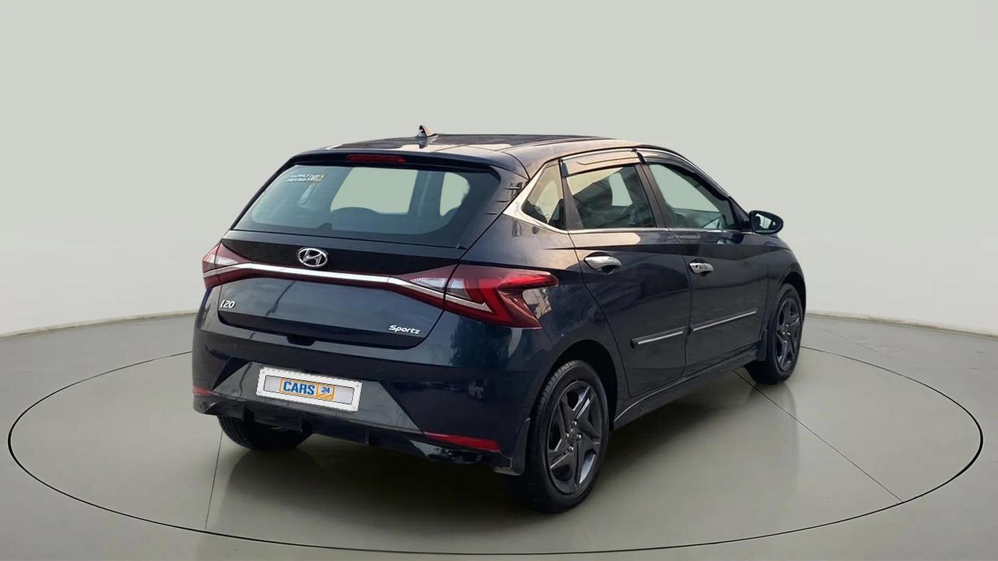 2022 Hyundai NEW I20 SPORTZ 1.2 MT, Petrol, Manual, 28,164 km, Right Back Diagonal