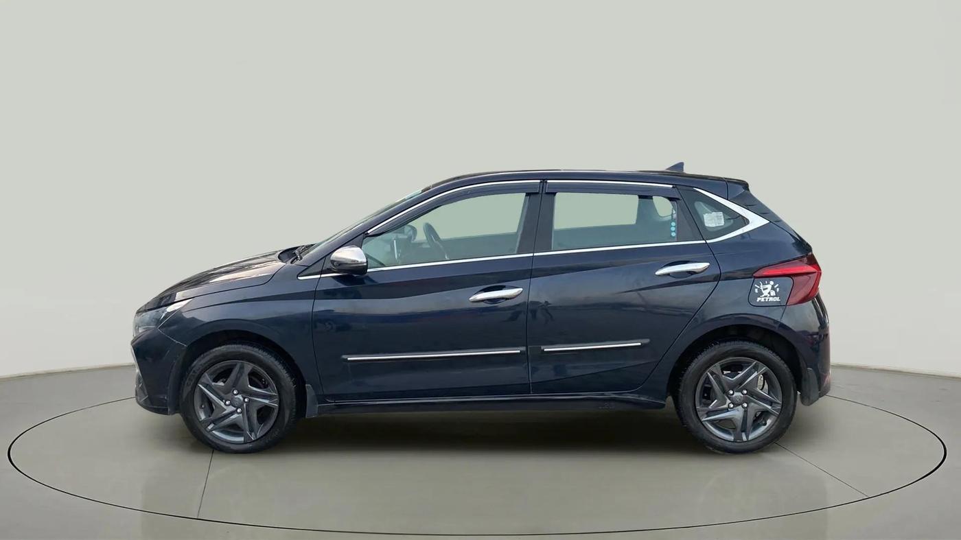 2022 Hyundai NEW I20 SPORTZ 1.2 MT, Petrol, Manual, 28,164 km, Left Side
