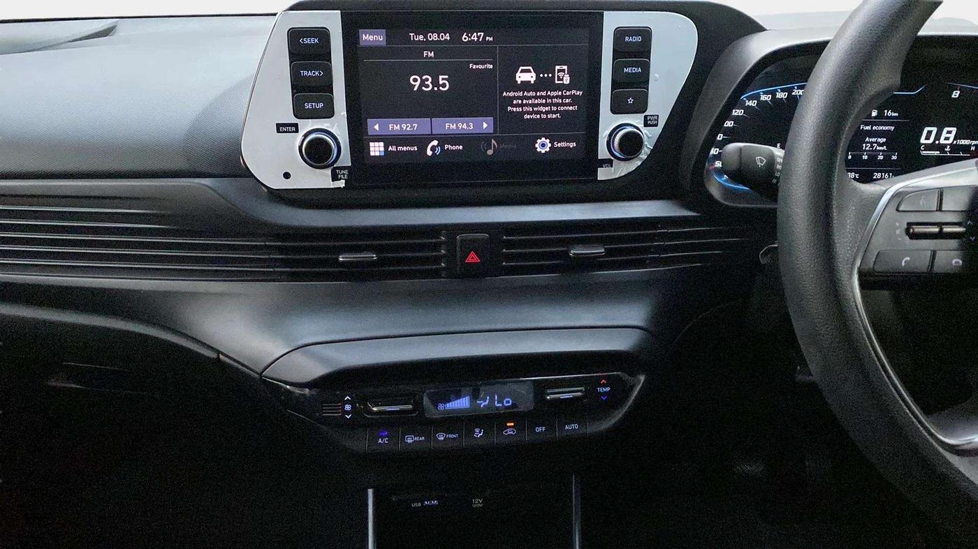 2022 Hyundai NEW I20 SPORTZ 1.2 MT, Petrol, Manual, 28,164 km, Air Conditioner
