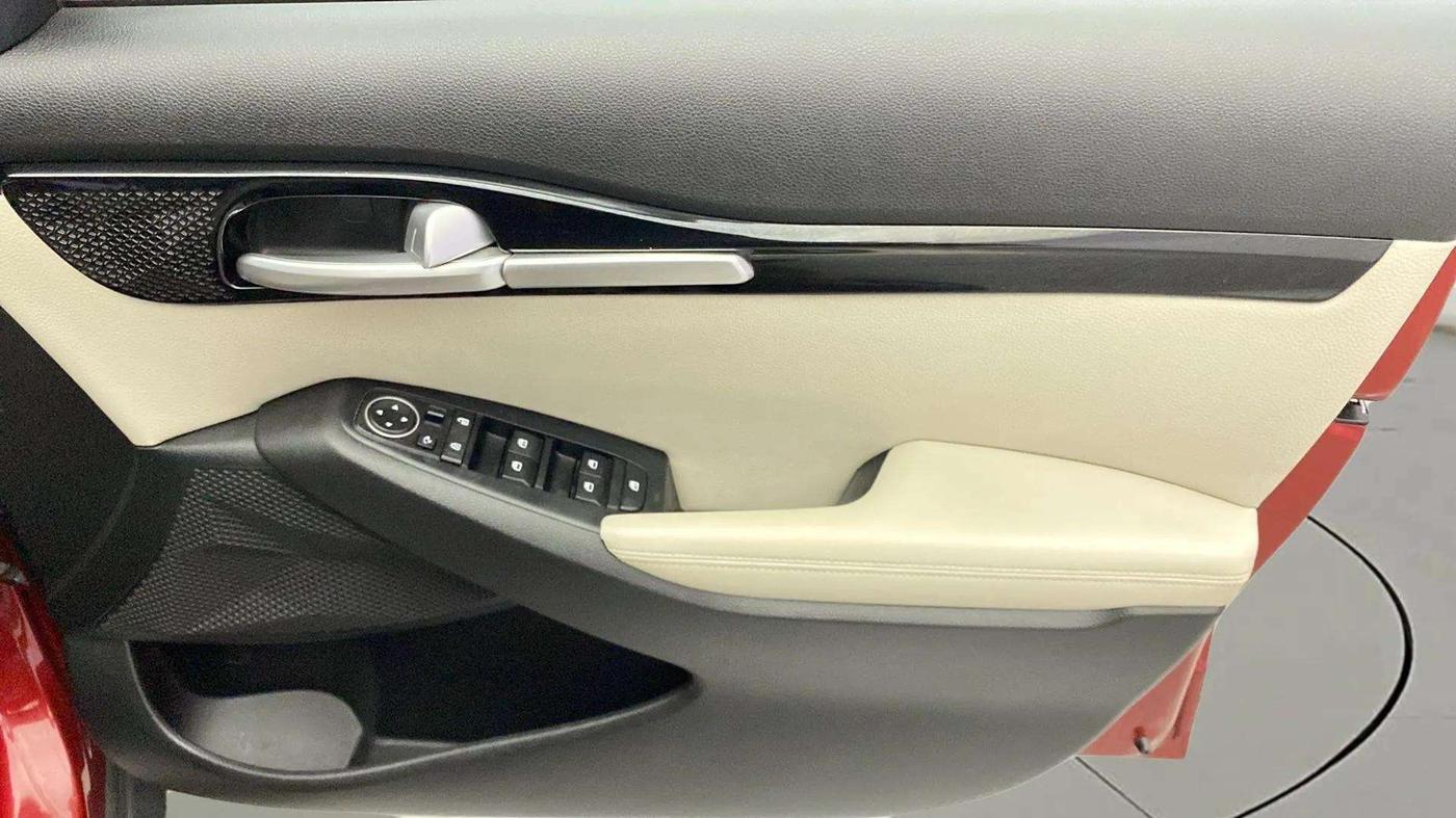2020 KIA SELTOS HTX 1.5 PETROL, Petrol, Manual, 47,343 km, Driver Side Door Panels Control