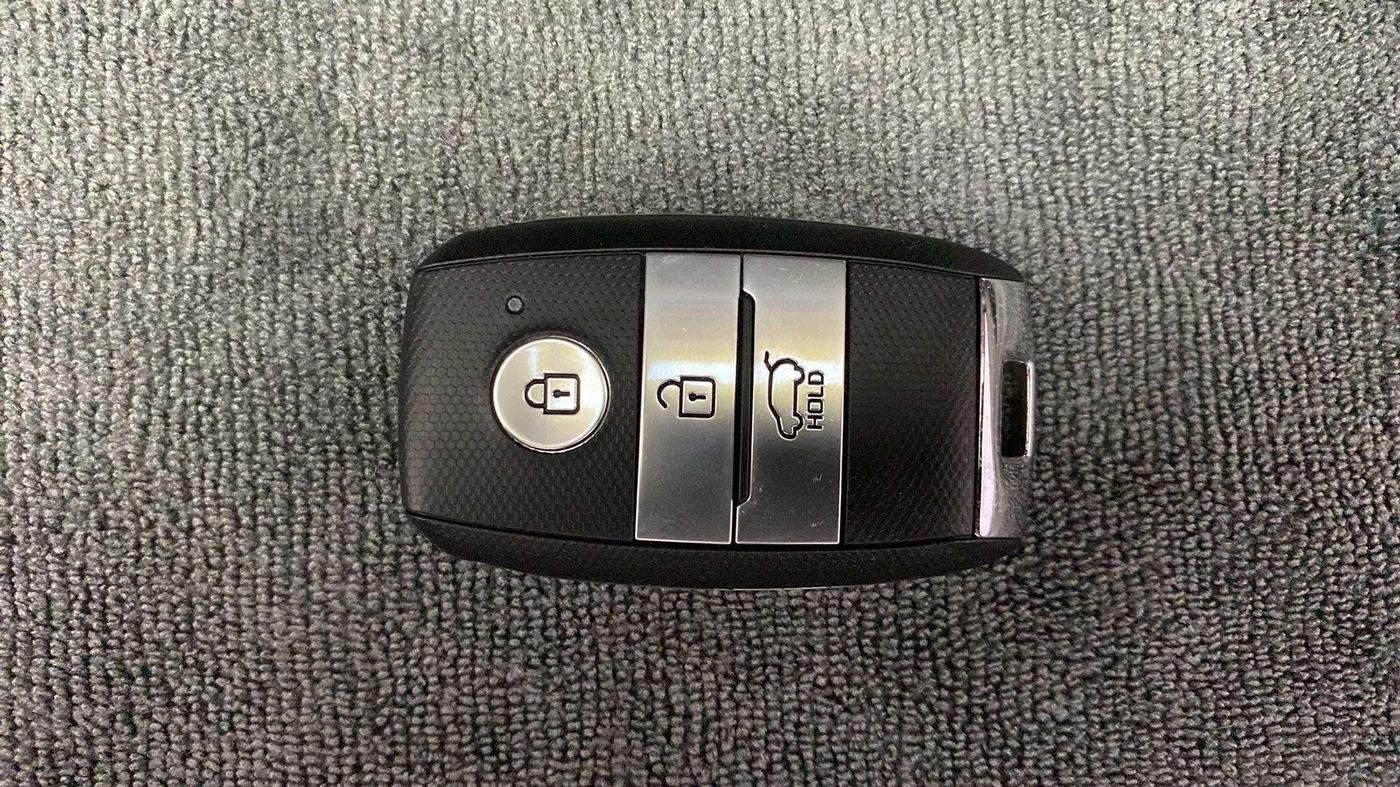 2020 KIA SELTOS HTX 1.5 PETROL, Petrol, Manual, 47,343 km, Key Close Up