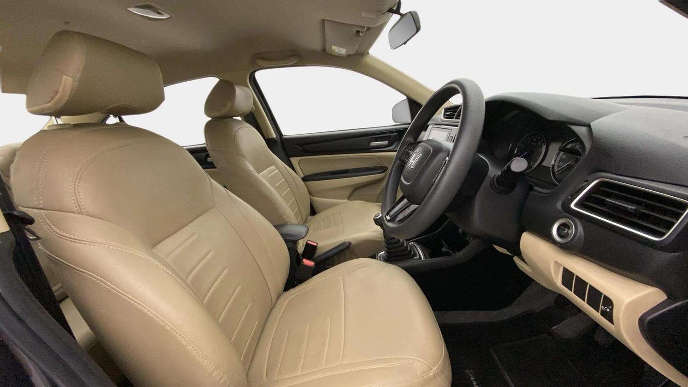 2020 Honda Amaze 1.2L I-VTEC VX, Petrol, Manual, 23,332 km, Right Side Front Door Cabin
