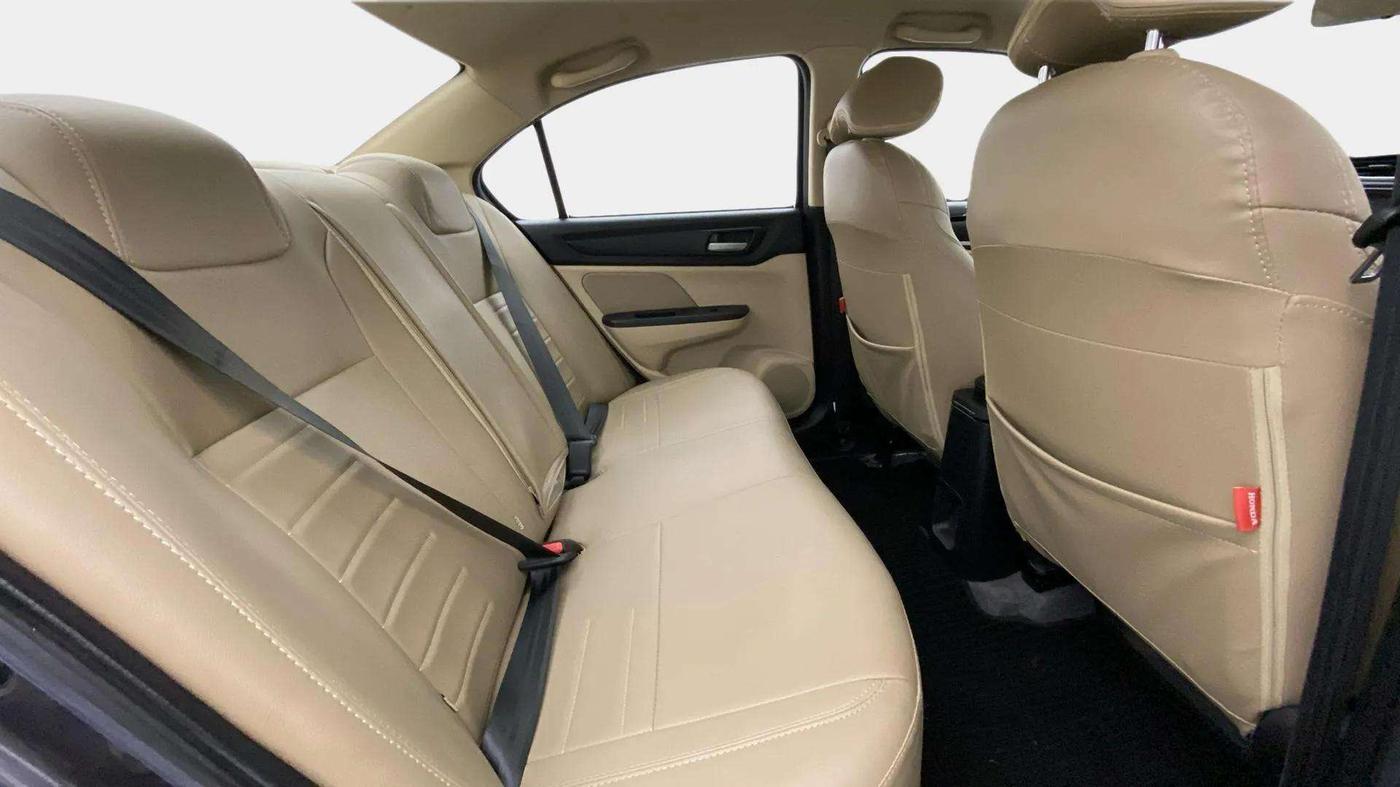 2020 Honda Amaze 1.2L I-VTEC VX, Petrol, Manual, 23,332 km, Right Side Rear Door Cabin