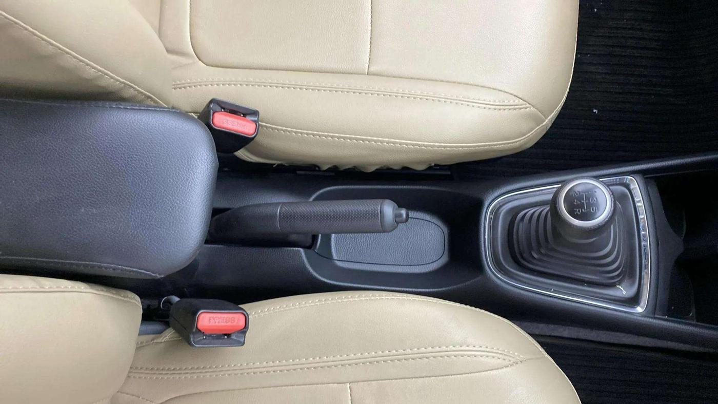 2020 Honda Amaze 1.2L I-VTEC VX, Petrol, Manual, 23,332 km, Gear Lever