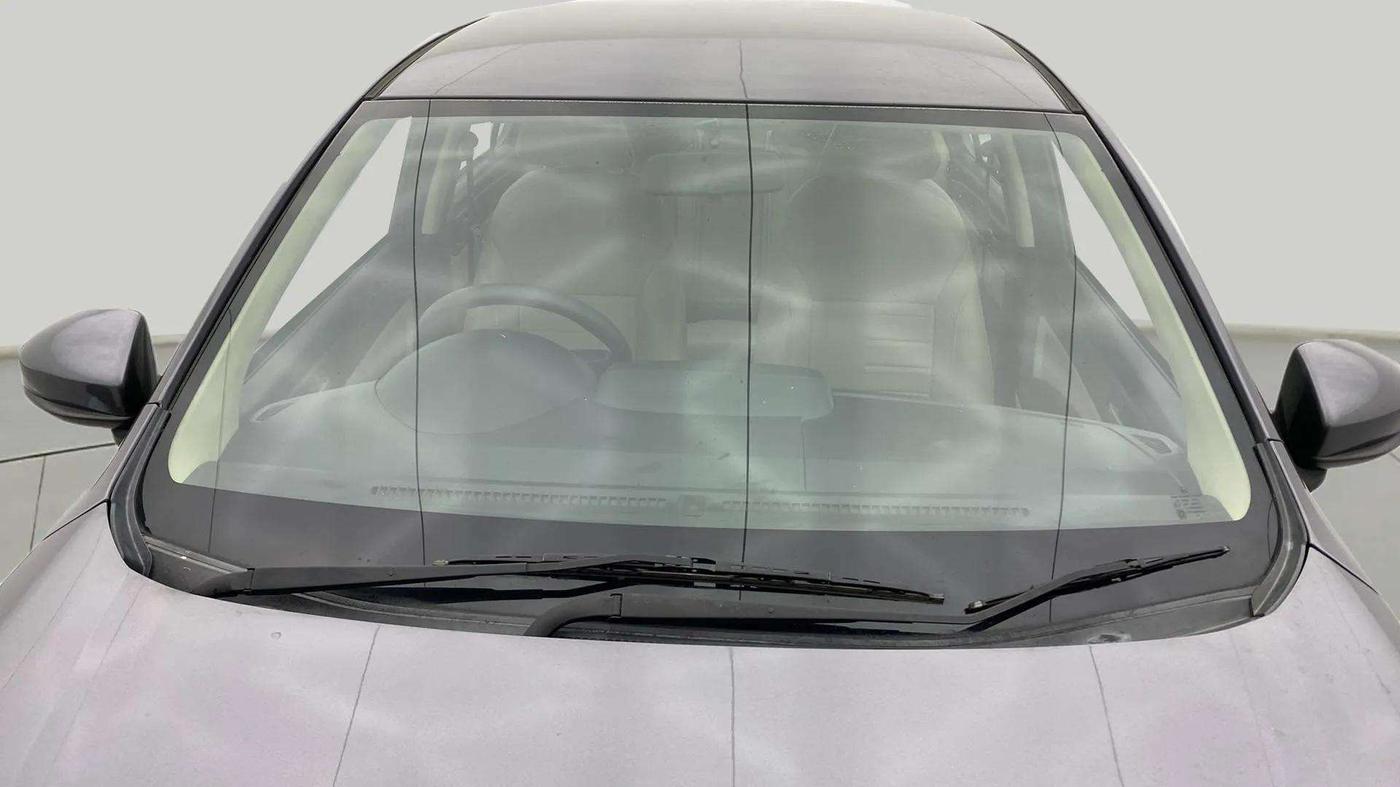 2020 Honda Amaze 1.2L I-VTEC VX, Petrol, Manual, 23,332 km, Front Windshield