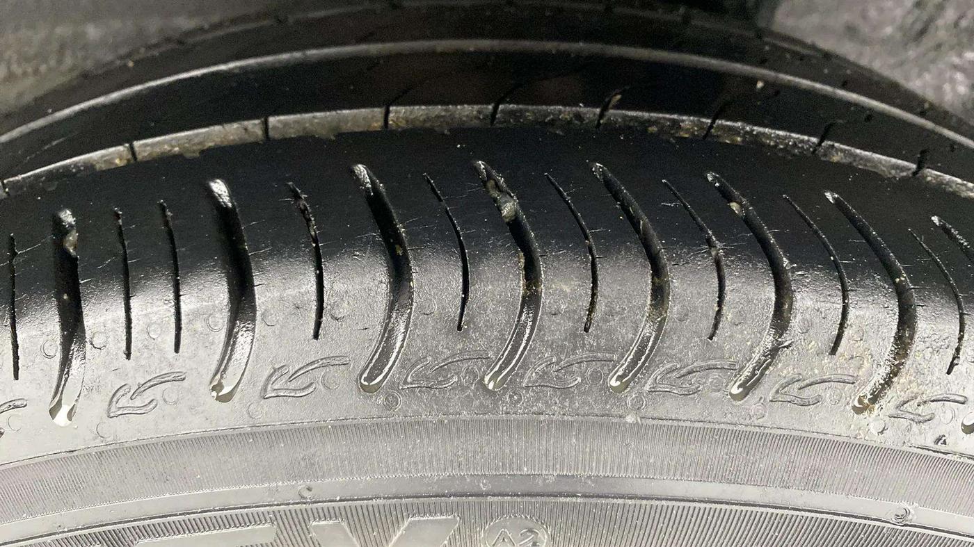 2020 Honda Amaze 1.2L I-VTEC VX, Petrol, Manual, 23,332 km, Left Rear Tyre Tread