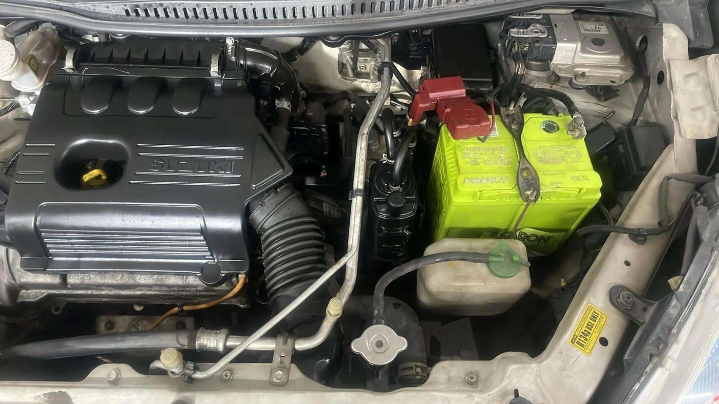 2016 Maruti Wagon R 1.0 VXI AMT, Petrol, Automatic, 55,182 km, Engine View - Left