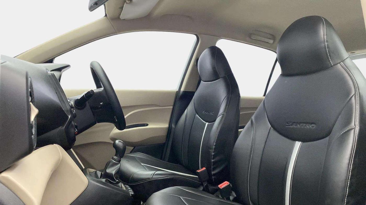2019 Hyundai NEW SANTRO SPORTZ MT, Petrol, Manual, 33,002 km, Right Side Front Door Cabin