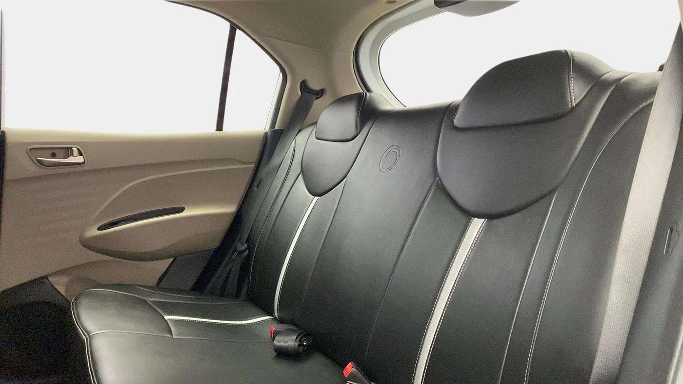 2019 Hyundai NEW SANTRO SPORTZ MT, Petrol, Manual, 33,002 km, Right Side Rear Door Cabin