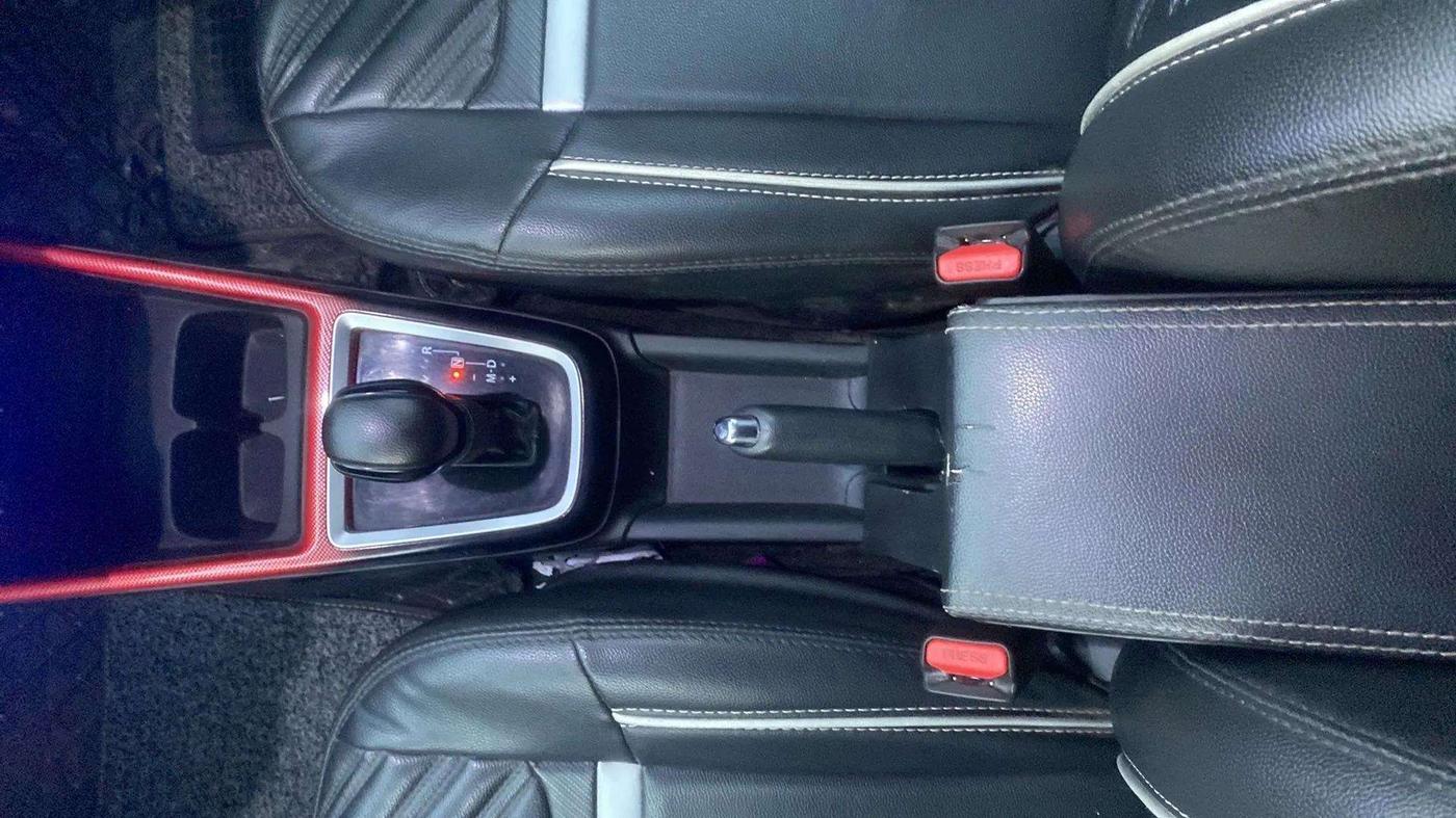 2022 Maruti Swift VXI AMT, Petrol, Automatic, 47,944 km, Gear Lever