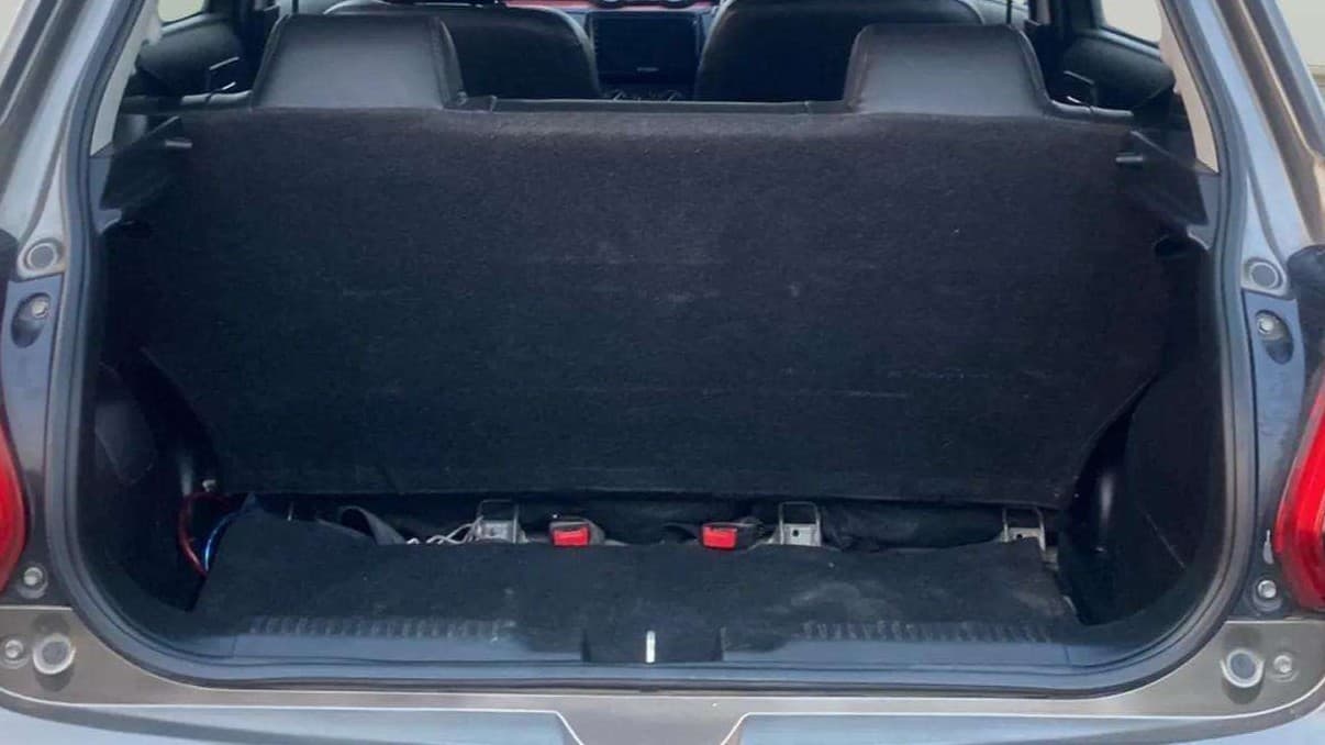 2022 Maruti Swift VXI AMT, Petrol, Automatic, 47,944 km, Boot Inside