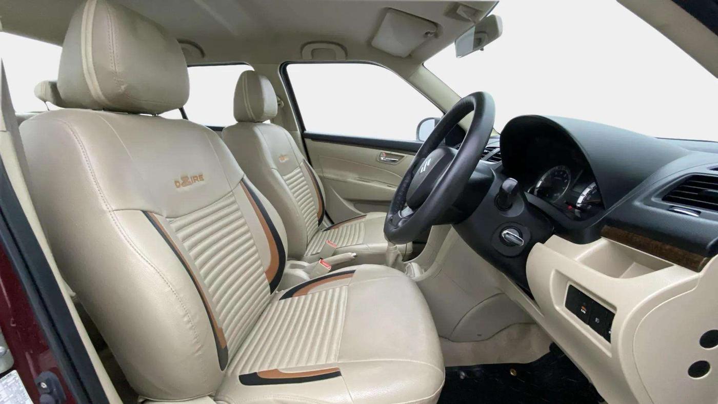 2016 Maruti Swift Dzire VXI, Petrol, Manual, 36,823 km, Right Side Front Door Cabin