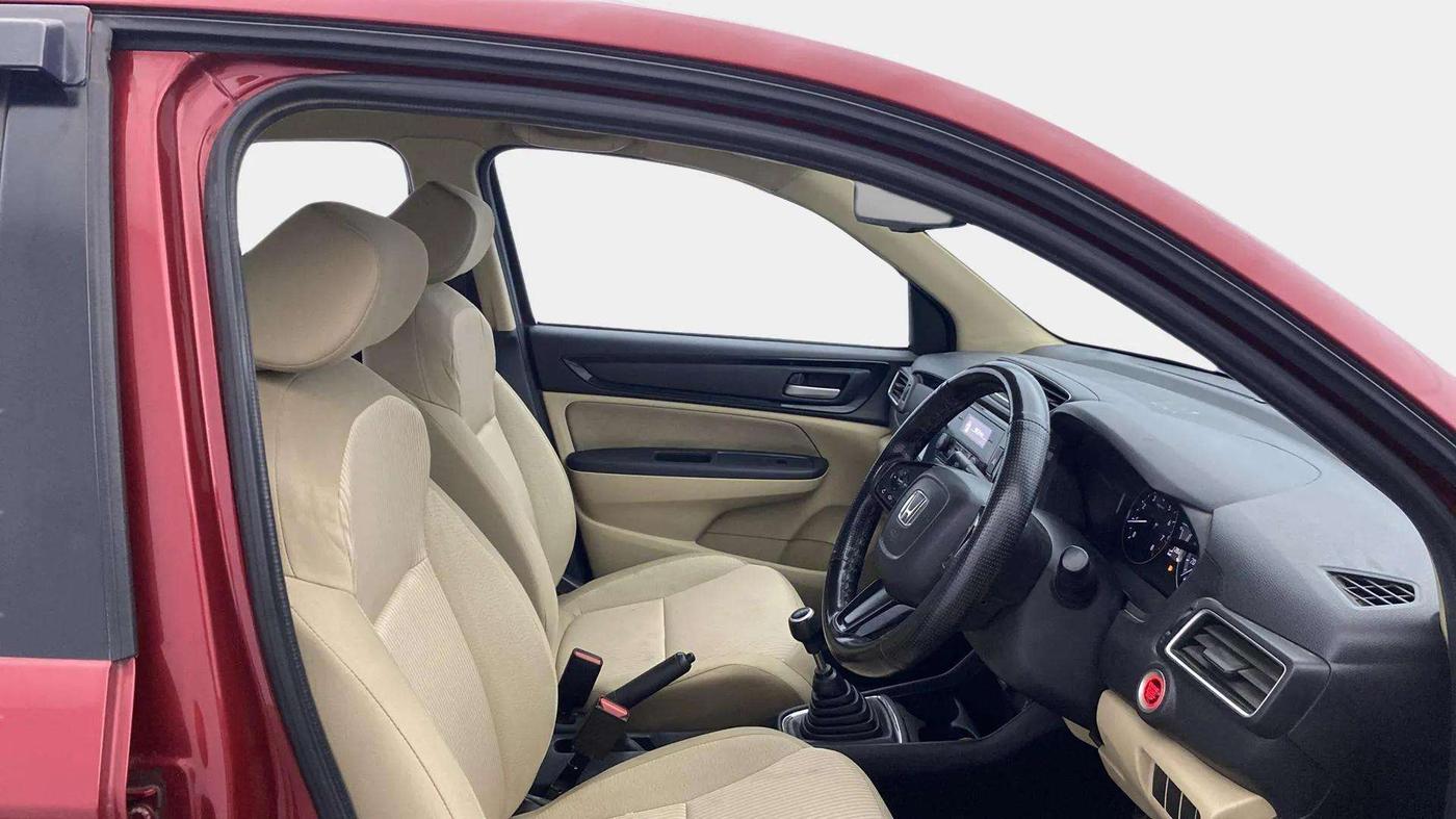 2020 Honda Amaze 1.2L I-VTEC V, Petrol, Manual, 45,214 km, Right Side Front Door Cabin