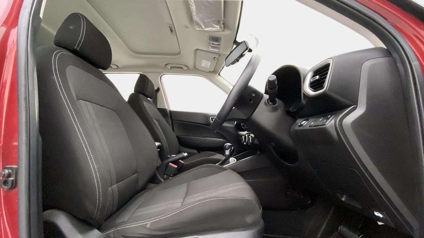 2019 Hyundai VENUE SX PLUS 1.0 TURBO DCT, Petrol, Automatic, 15,232 km, Right Side Front Door Cabin