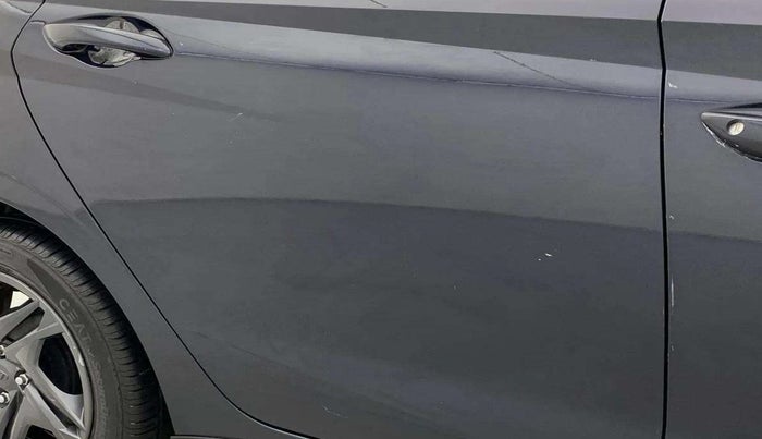 2021 Hyundai NEW I20 SPORTZ 1.2 MT, Petrol, Manual, 18,200 km, Right rear door - Slightly rusted