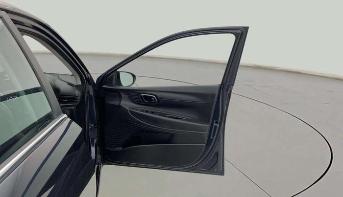 2021 Hyundai NEW I20 SPORTZ 1.2 MT, Petrol, Manual, 18,200 km, RHS Front Door