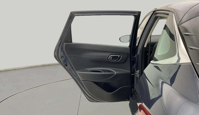 2021 Hyundai NEW I20 SPORTZ 1.2 MT, Petrol, Manual, 18,200 km, LHS Rear Door